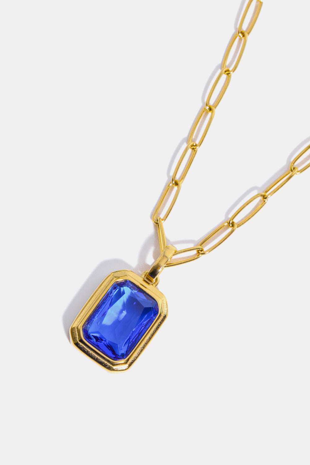 The Perfect Layer Pendant Necklace