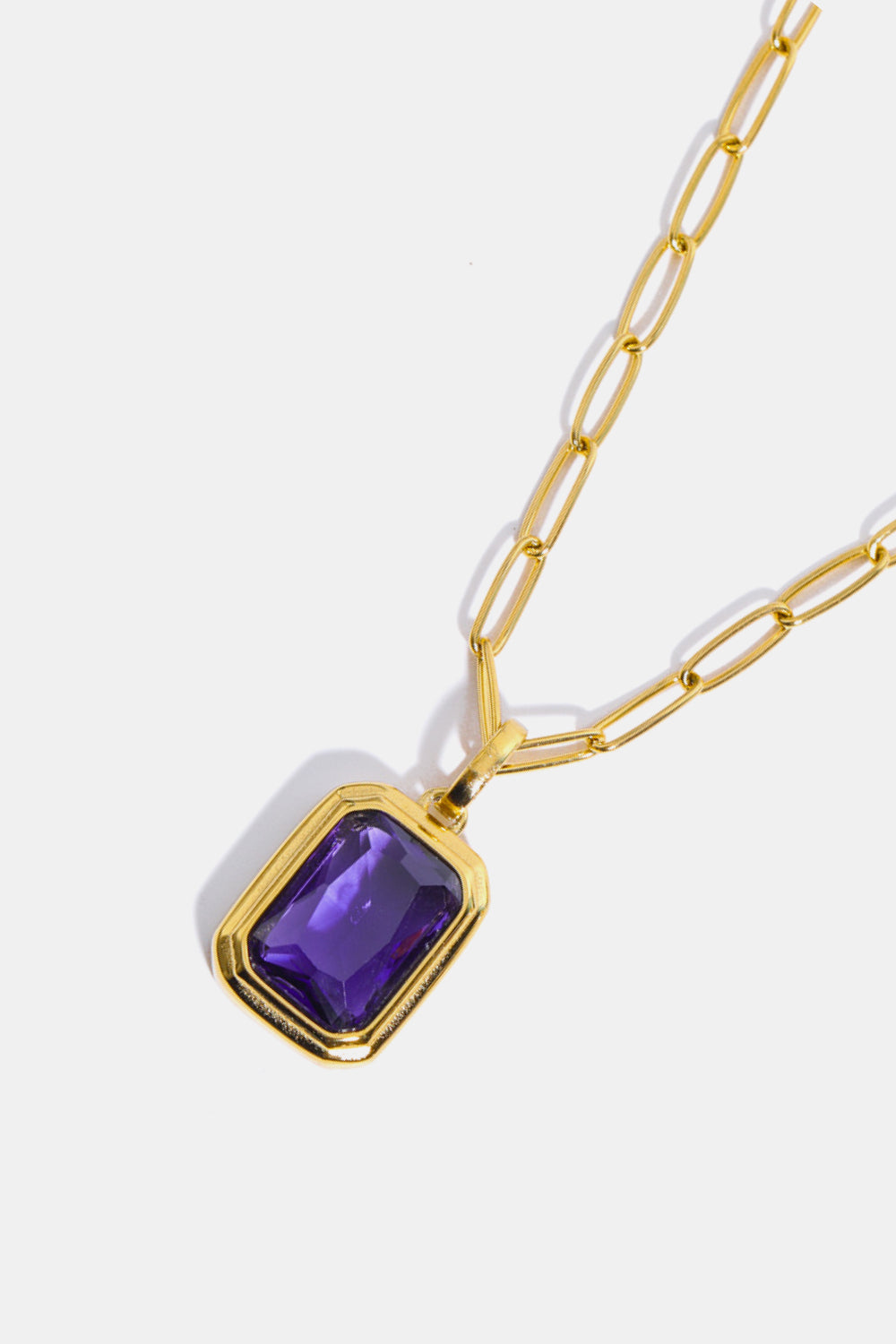 The Perfect Layer Pendant Necklace