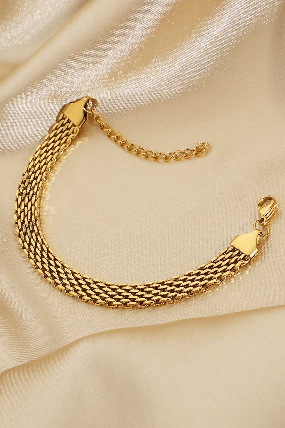 She Thick Gold Chain Bracelet